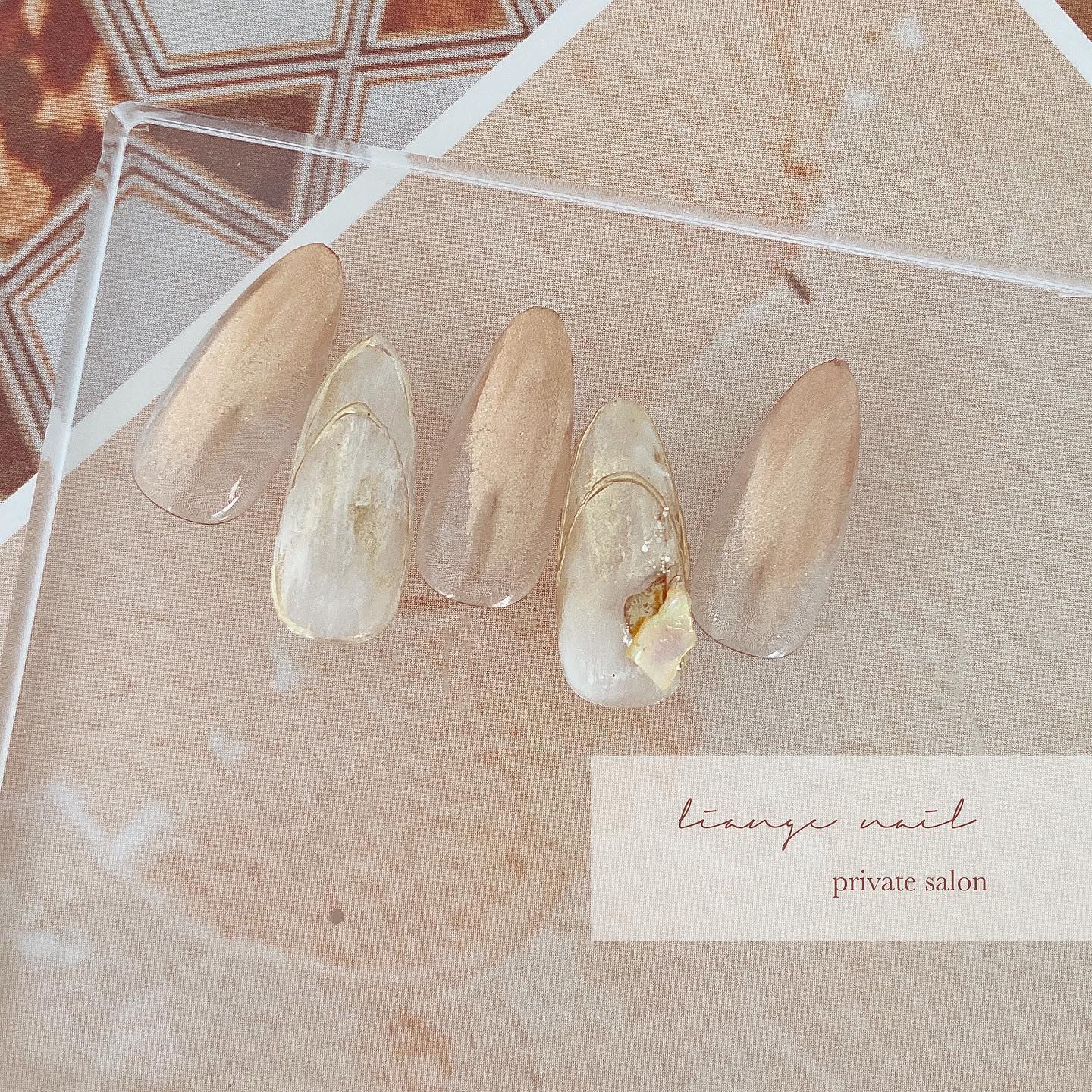 #リアンジェネイル,#柏ネイル,#ネイル,#ニュアンスネイル,#大人ニュアンスネイル,#夏ネイル,#シェルネイル,#ミラーネイルのネイルデザイン