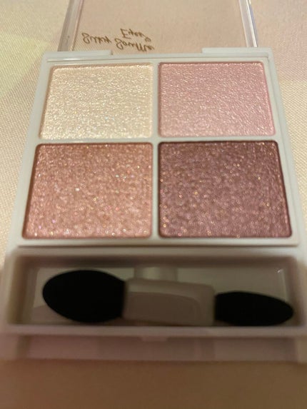 シルキースフレアイズ/キャンメイク/アイシャドウパレットを使ったクチコミ(3枚目)