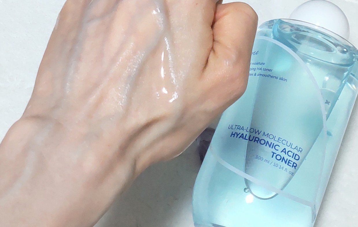 ヒアルロン酸ウォータリーサンジェル/Isntree/日焼け止めジェルを使ったクチコミ（3枚目）