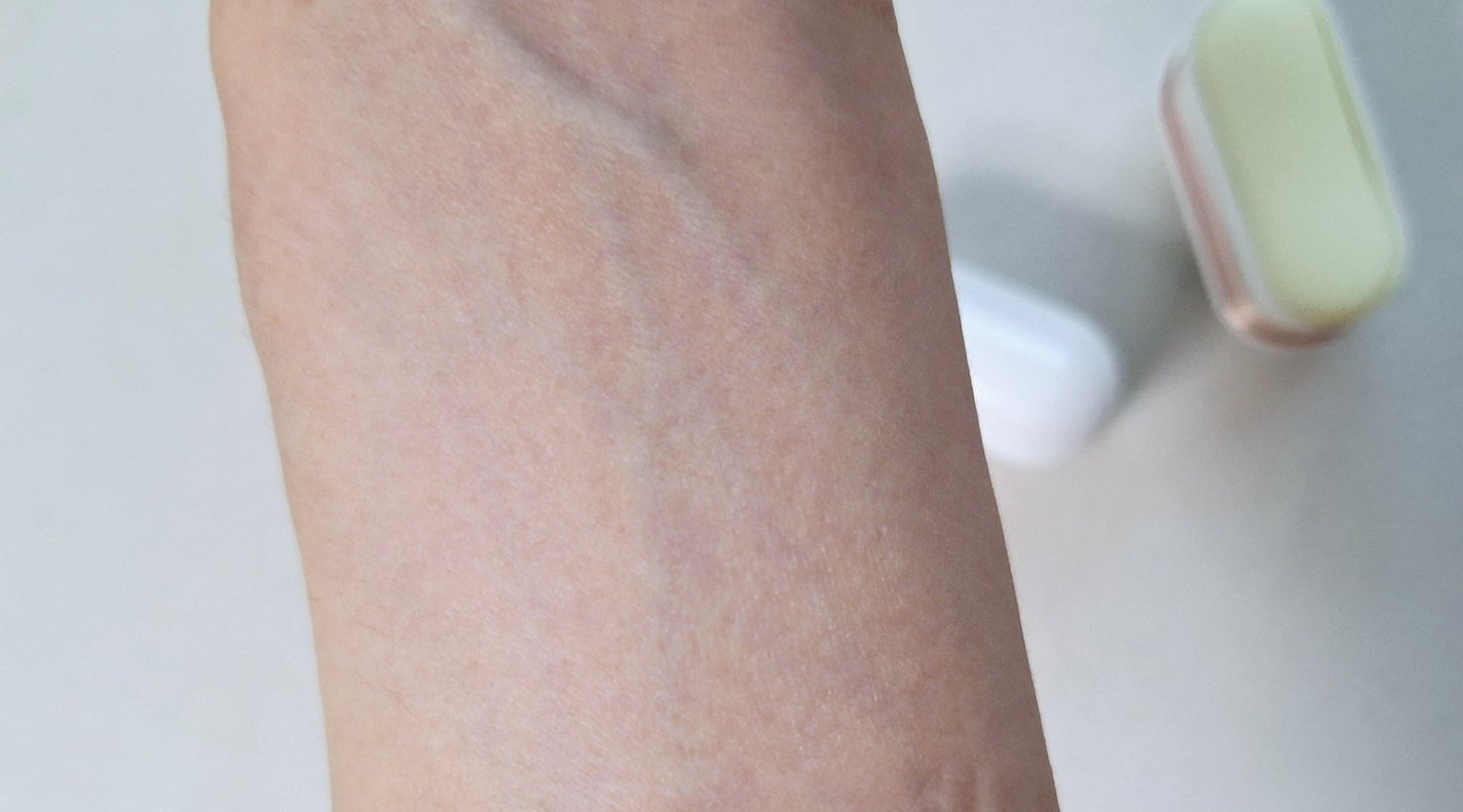 エアリーフィットサンスティック/KAHI/日焼け止めスティックを使ったクチコミ(5枚目)