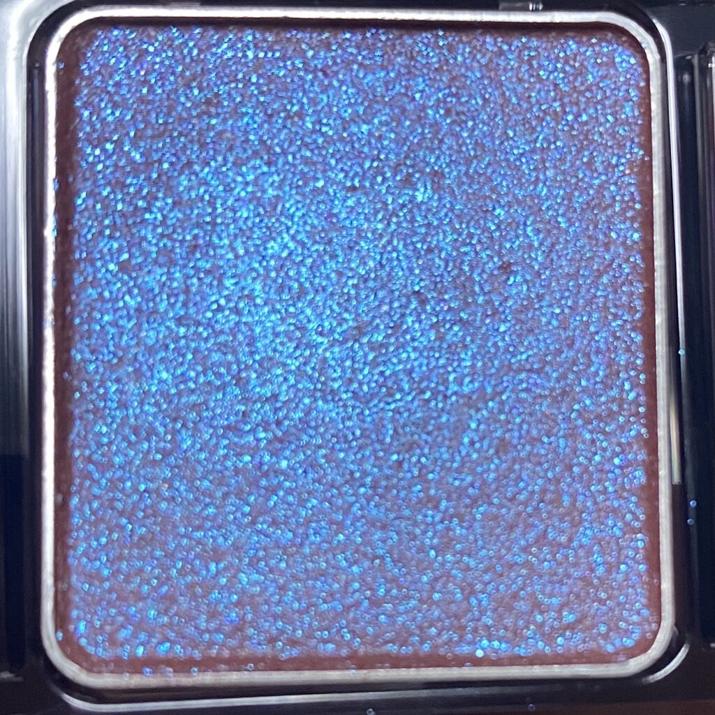  シアー グリッターアイズ/KiSS/単色アイシャドウを使ったクチコミ（3枚目）