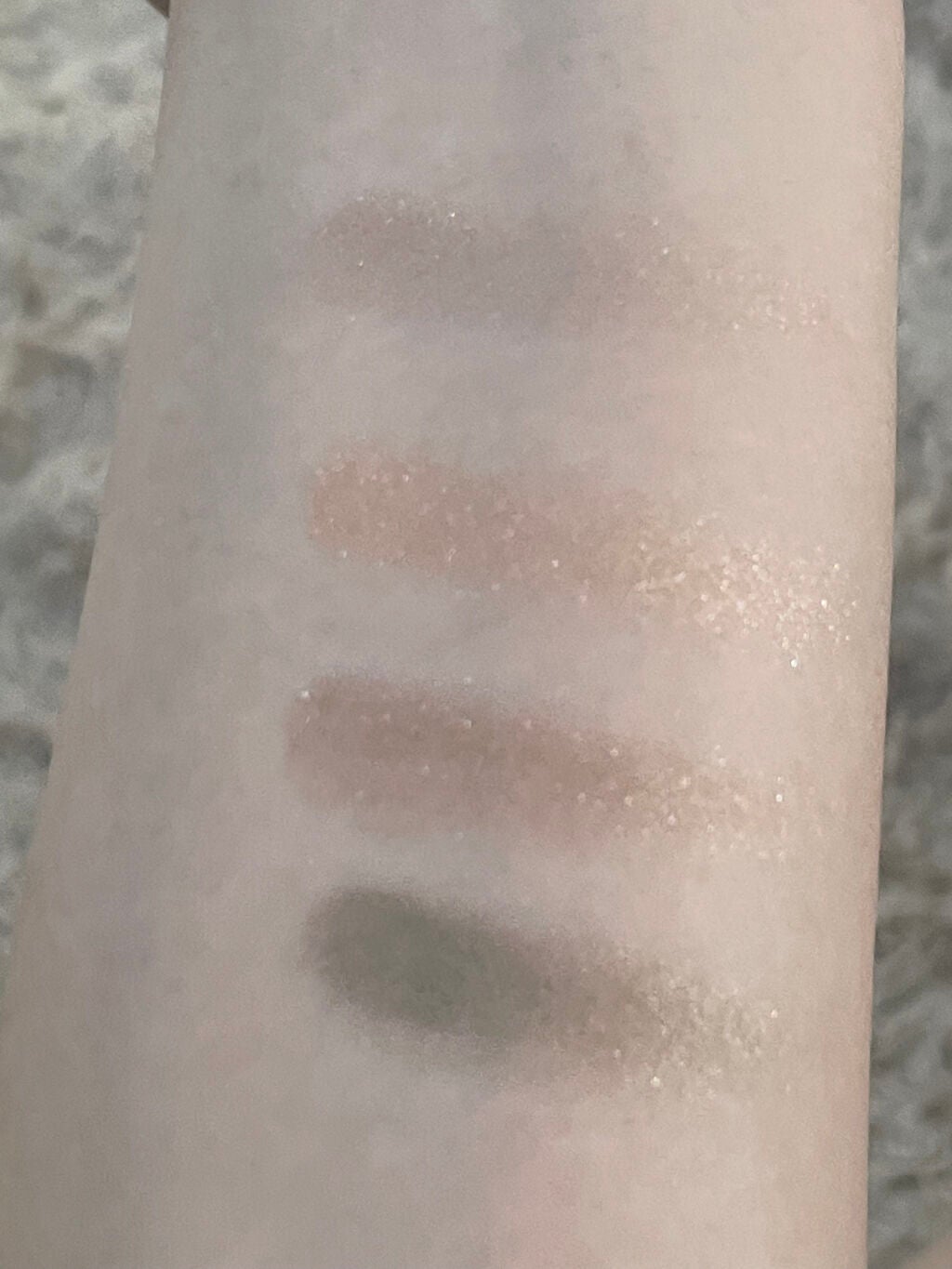 シルキースフレアイズ/キャンメイク/アイシャドウパレットを使ったクチコミ(3枚目)