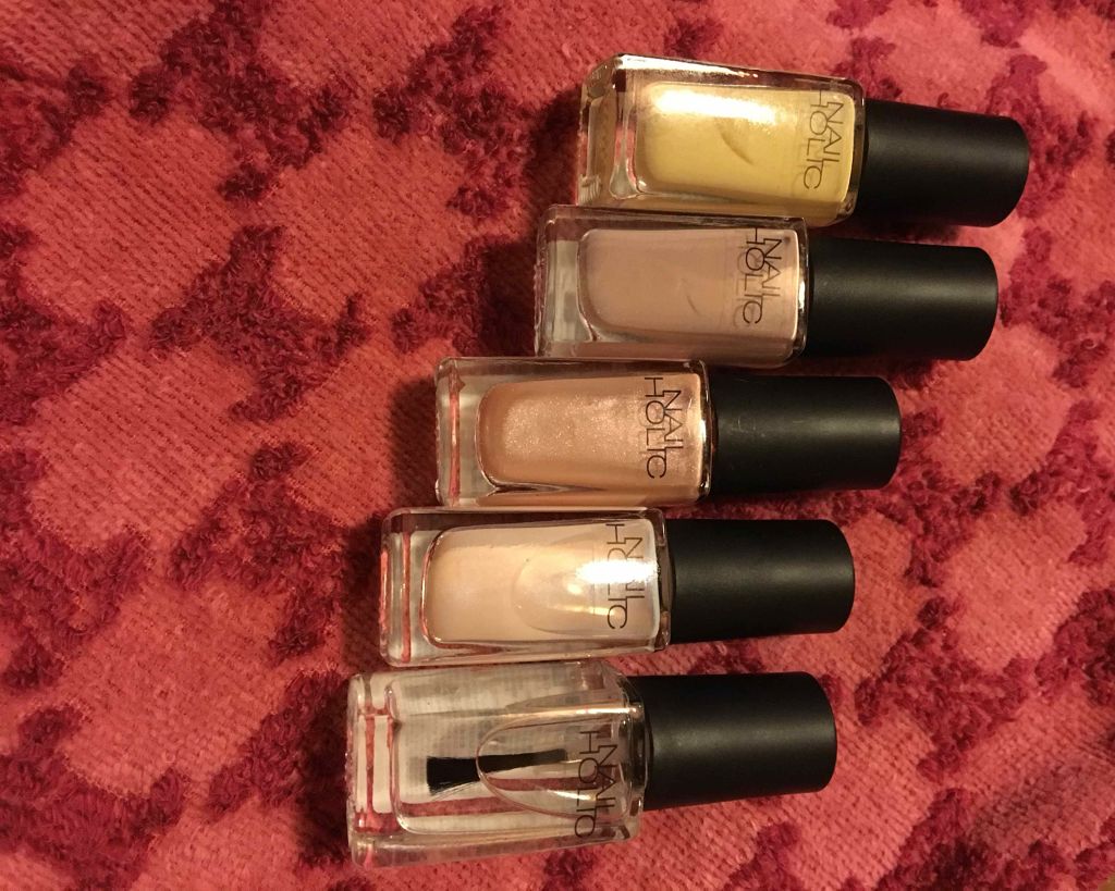 komachi on LIPS 「ベースコートとトップコートの大切さを知った日。#はじめての投稿..」(1枚目)