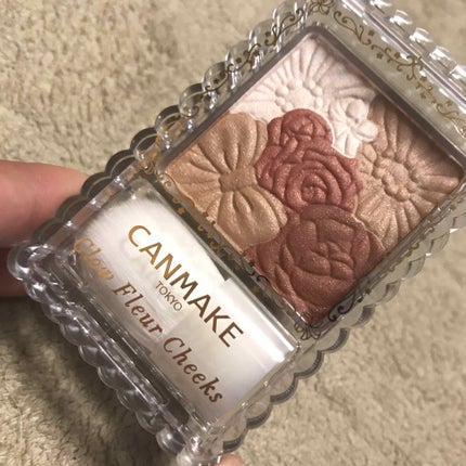 グロウフルールチークス/キャンメイク/パウダーチークを使ったクチコミ(1枚目)