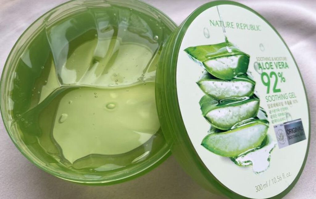 マイルド&モイスチャーアロエジェル/ネイチャーリパブリック/ボディローションを使ったクチコミ(4枚目)