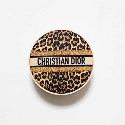 ディオールスキン フォーエヴァー クッション パウダー/Dior/ルースパウダーを使ったクチコミ(5枚目)