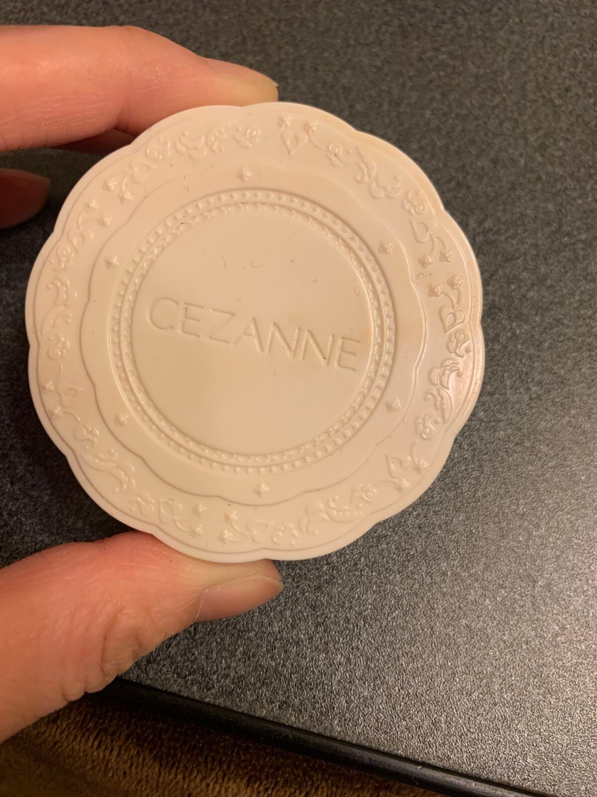 UVシルクカバーパウダー/CEZANNE/プレストパウダーを使ったクチコミ(1枚目)