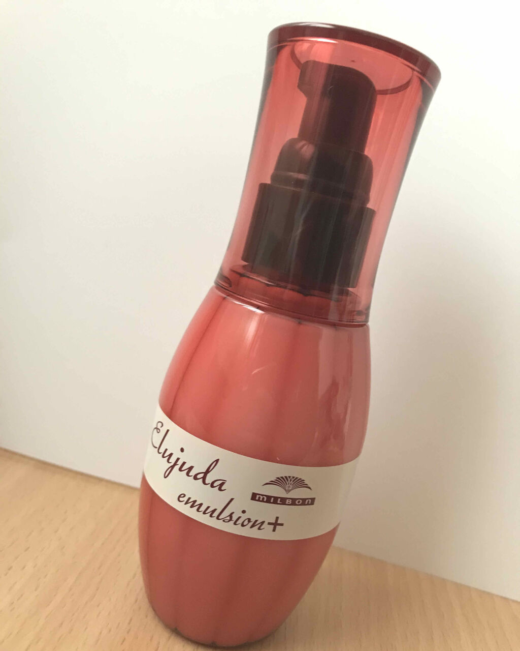 エルジューダ エマルジョン＋/エルジューダ/ヘアミルクを使ったクチコミ（1枚目）