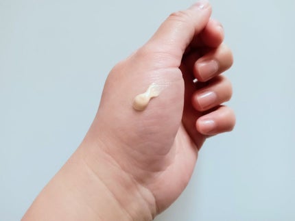 3番 ノーファンデ陶器肌トーンアップクリーム/numbuzin/化粧下地を使ったクチコミ(3枚目)