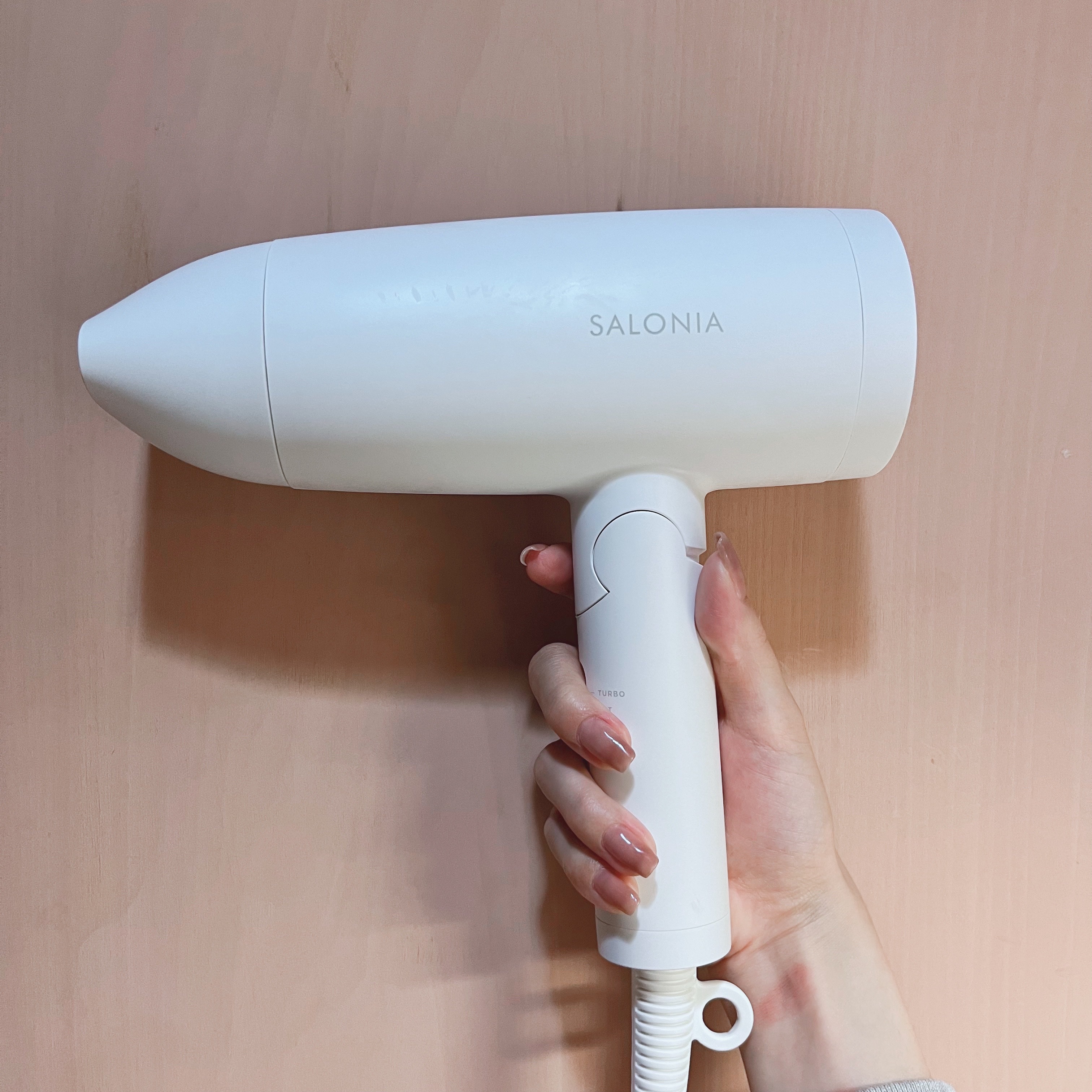 スピーディーイオンドライヤー ホワイト/SALONIA/ドライヤーを使ったクチコミ（1枚目）