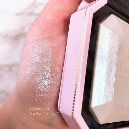 ダイヤモンドライト マルチユース ハイライター/Too Faced/パウダーハイライトを使ったクチコミ(3枚目)