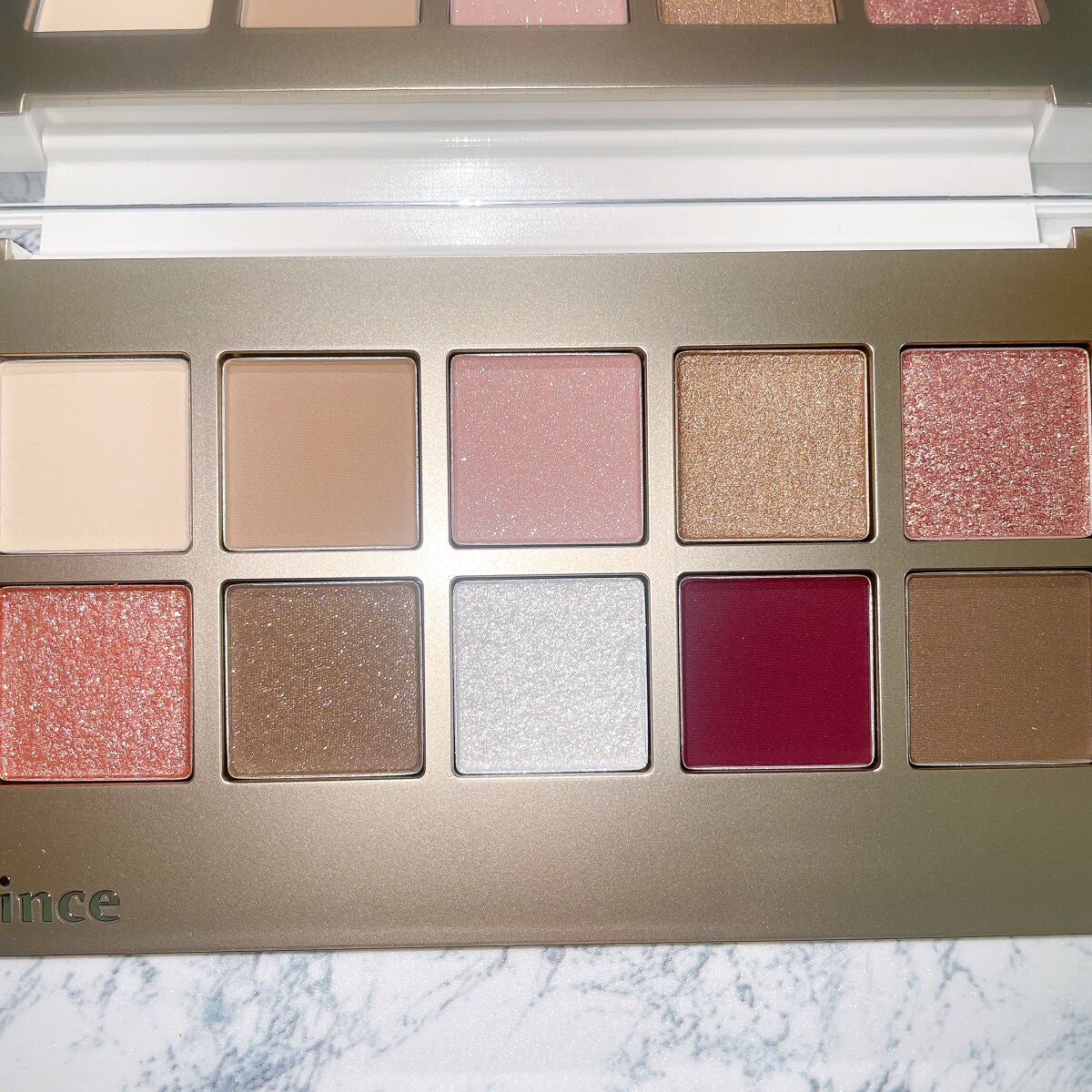 ニューデップスアイシャドウパレット/hince/アイシャドウパレットを使ったクチコミ(3枚目)