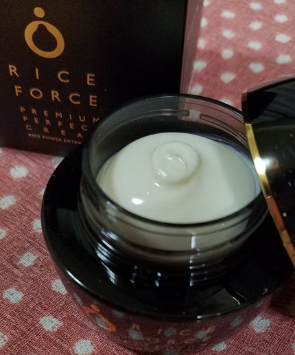 プレミアムパーフェクトクリーム/ライスフォース/フェイスクリームを使ったクチコミ(2枚目)