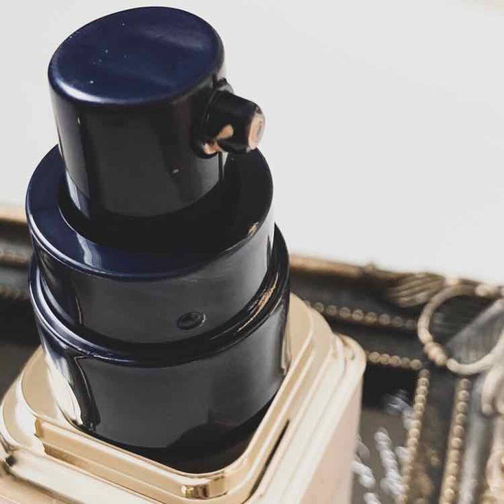 タンフリュイドエクラ マット/クレ・ド・ポー ボーテ/リキッドファンデーションを使ったクチコミ(2枚目)