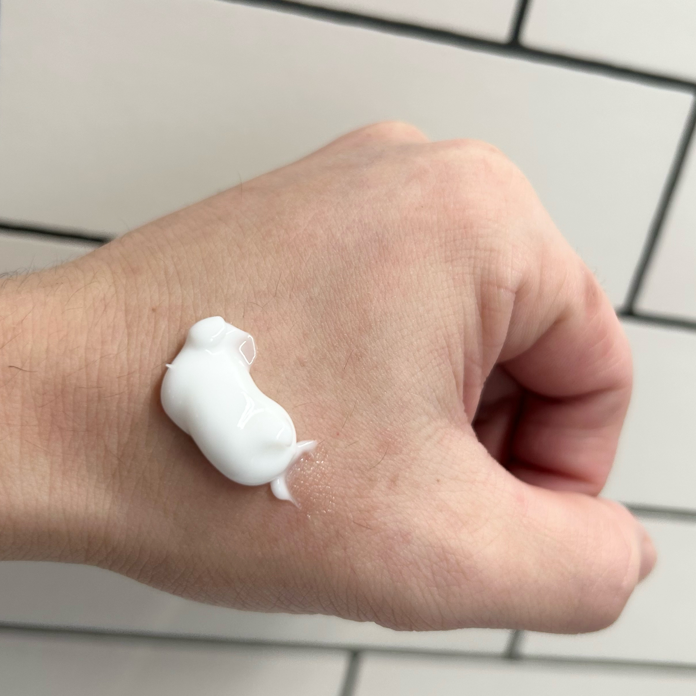 メディケイティッド センシティブケア ボディローション うるおいケア <医薬部外品>/ヴァセリン/ボディローションを使ったクチコミ（2枚目）