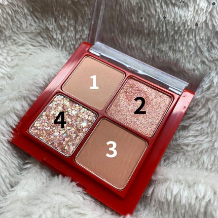 エアリー トゥインクル アイパレット 2021 Green Holidays Edition/innisfree/アイシャドウパレットを使ったクチコミ(3枚目)