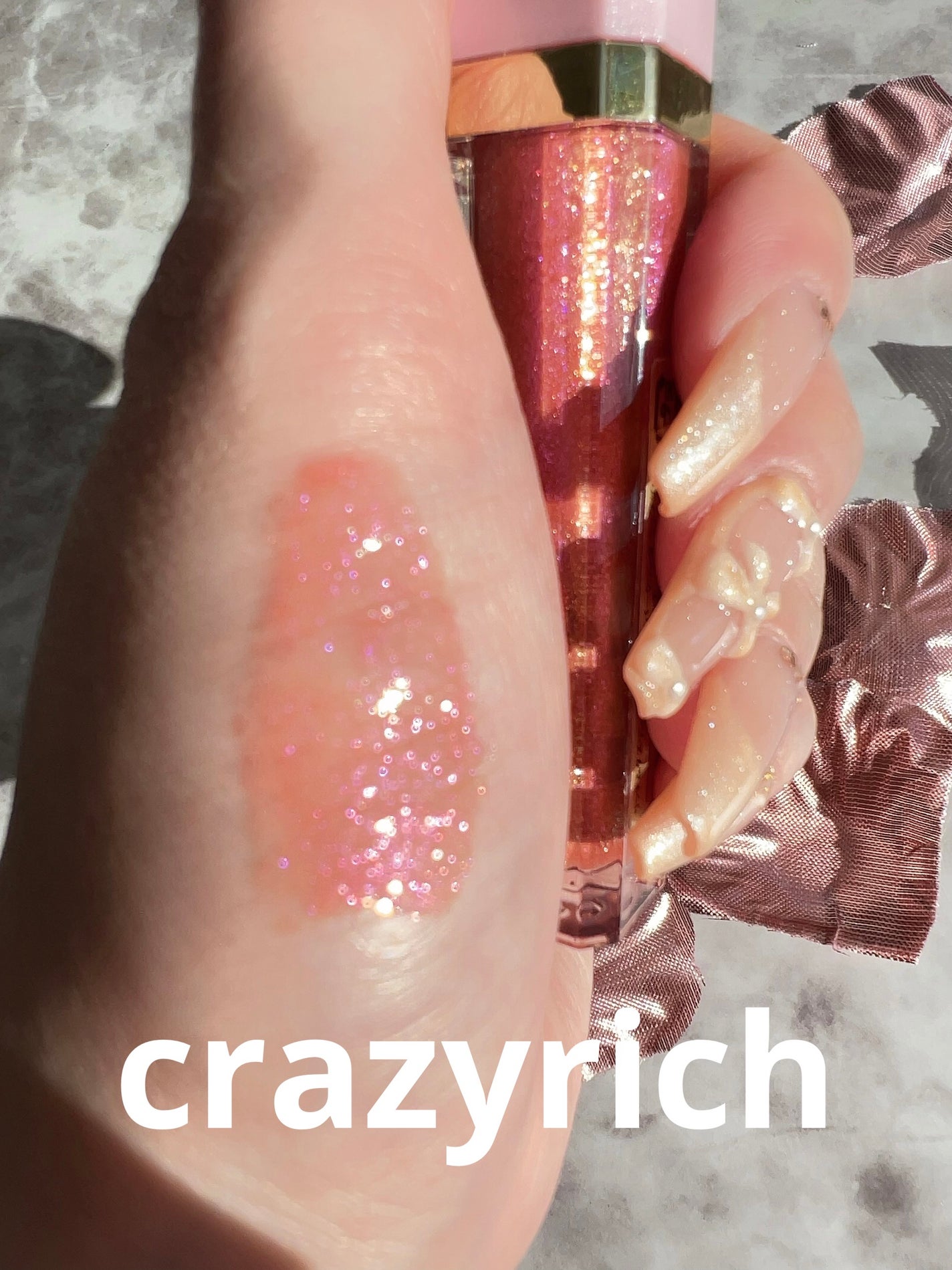 リッチ&ダズリン ハイシャイン スパークリング リップグロス/Too Faced/リップグロスを使ったクチコミ(3枚目)