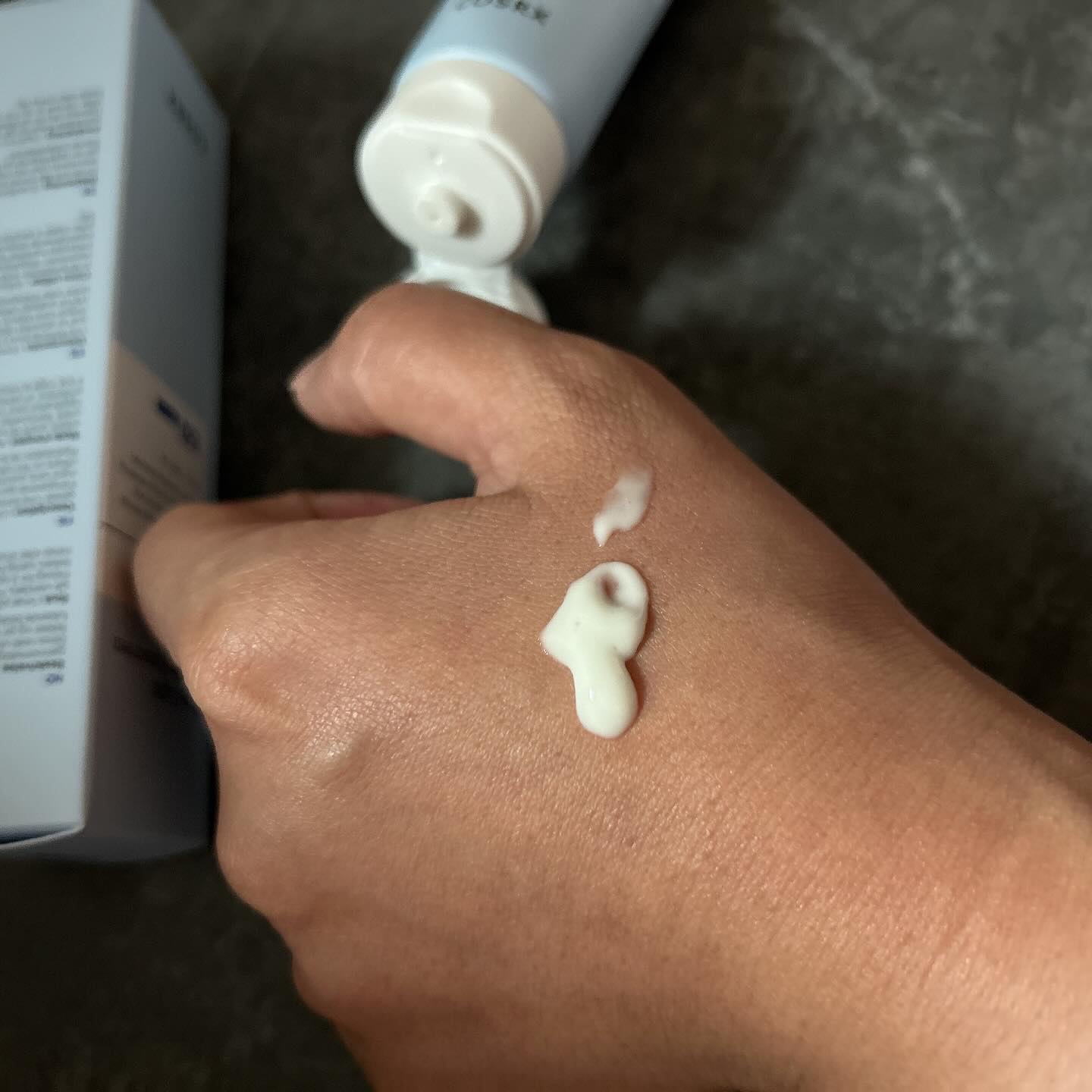 ウルトラライト透明UVクリーム/COSRX/日焼け止めクリームを使ったクチコミ（3枚目）