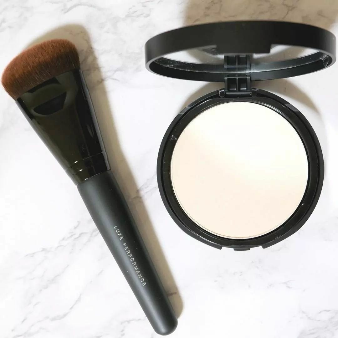 ベアプロ 16HR パウダー ファンデーション/bareMinerals/パウダーファンデーションを使ったクチコミ(5枚目)