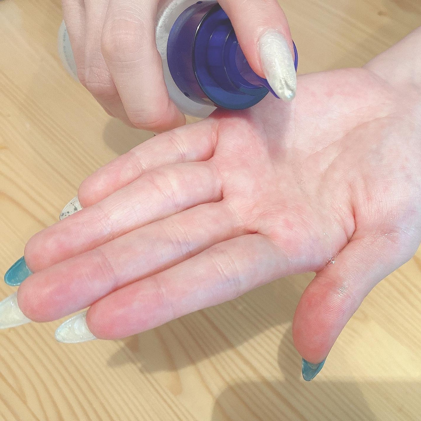 みな氏。 on LIPS 「¦/ネイリパのおすすめスキンケアまとめ!\先日プロモの..」(7枚目)