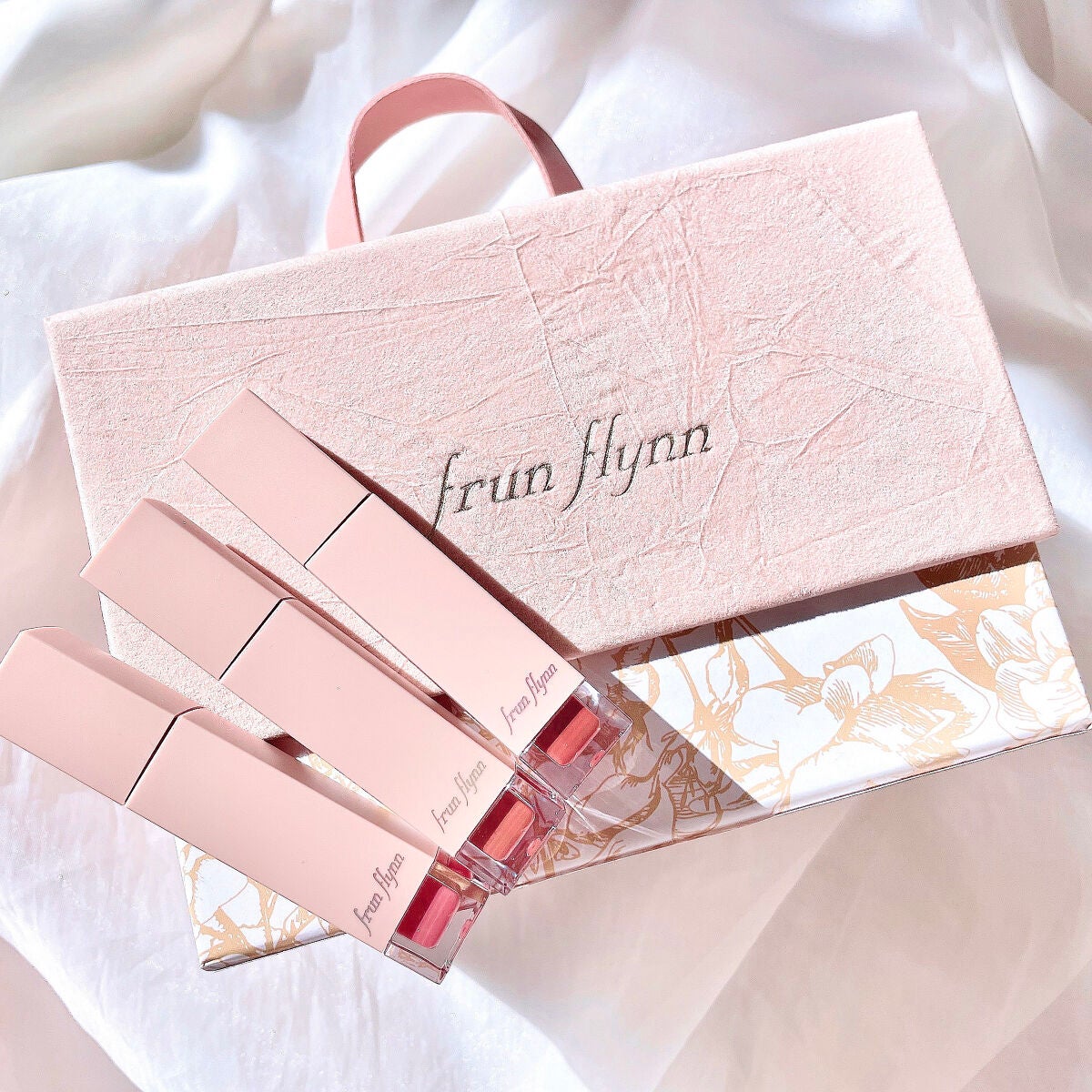 パールグロウハイライト/CEZANNE/パウダーハイライトを使ったクチコミ(9枚目)