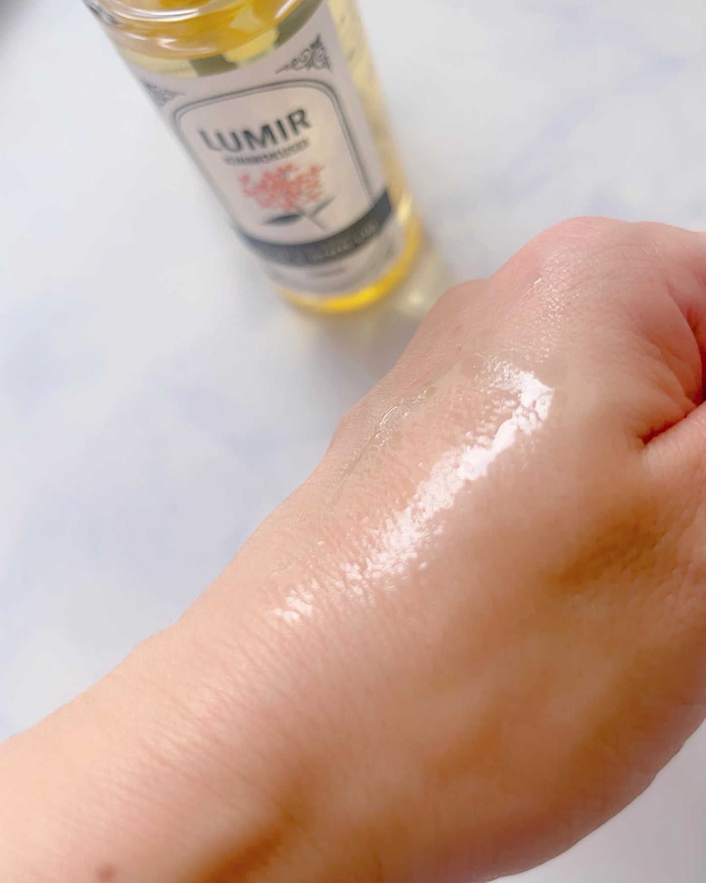 yocco on LIPS 「乾燥が気になる季節には…🍁ボディにもヘアにもオイルが必需品!ヘ..」(5枚目)