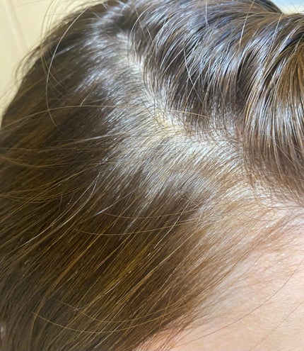 レモン on LIPS 「カラートリートメントするたびに白髪を髪表面を着色してくれる商品..」(6枚目)