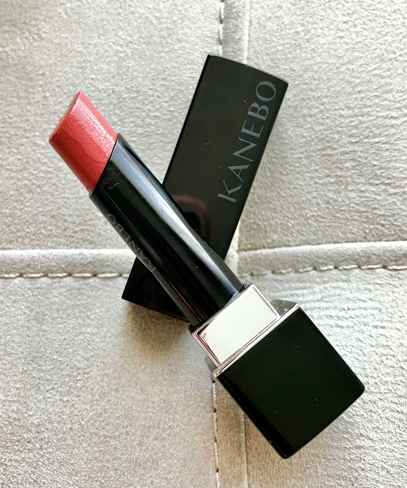 ルージュスターヴァイブラント/KANEBO/口紅を使ったクチコミ(1枚目)