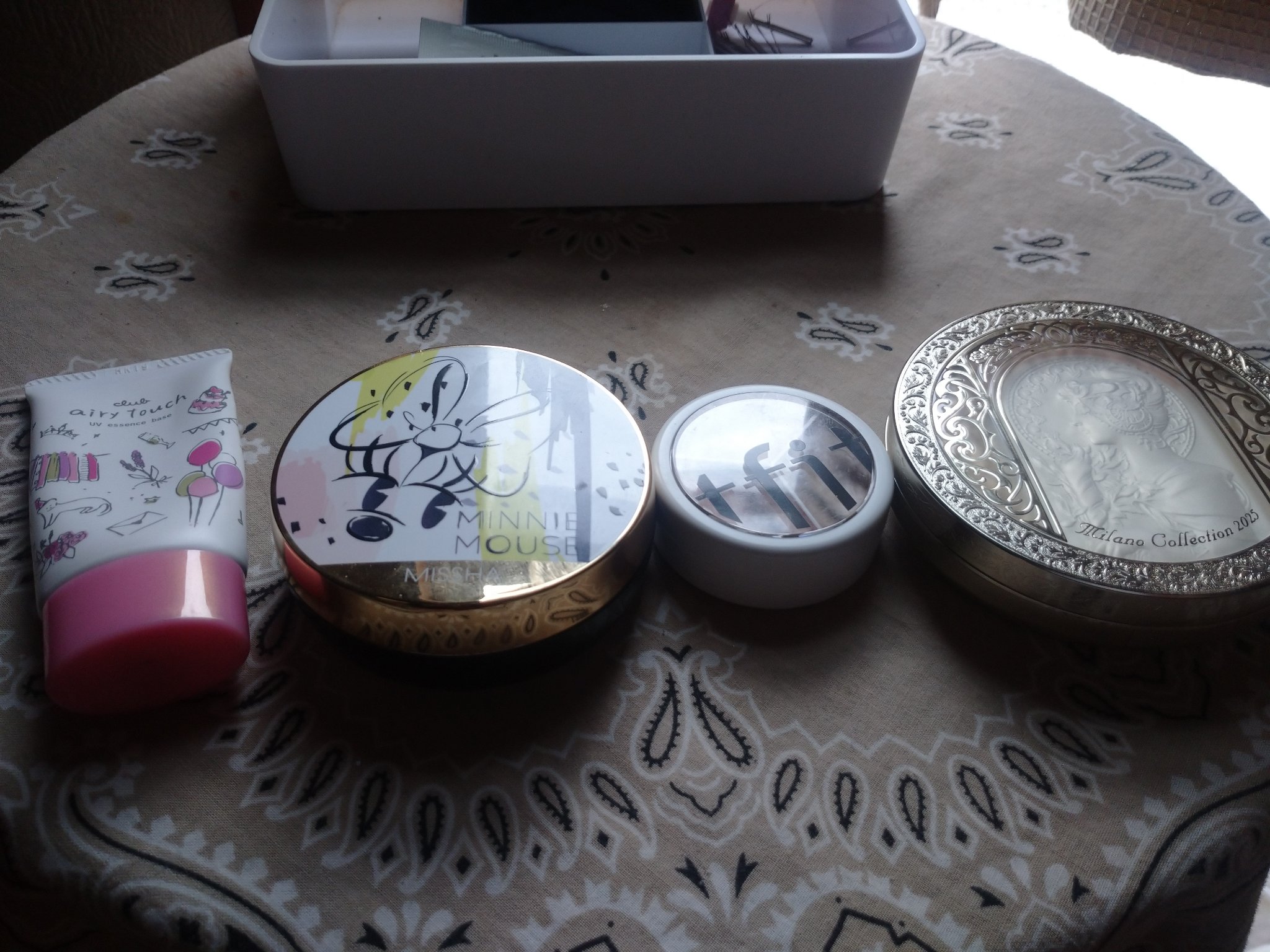 エアリータッチ UVエッセンスベース/クラブ/化粧下地を使ったクチコミ（1枚目）