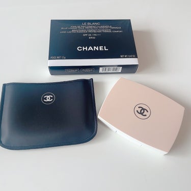 CHANEL ル ブラン ブライトニング コンパクト SPF25/PA+++ のクチコミ「CHANEL
ル ブラン ブライトニング コンパクト SPF25/PA+++

カラー　22
.....」（2枚目）