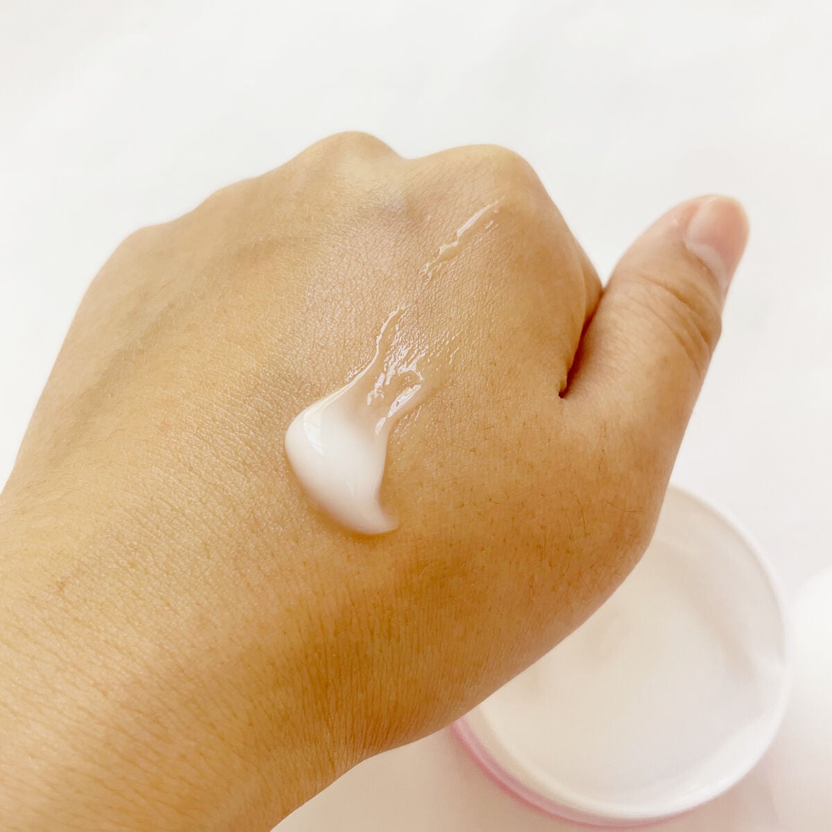 ピュア ナチュラル エッセンスローション リフト /pdc/オールインワン化粧品を使ったクチコミ(8枚目)