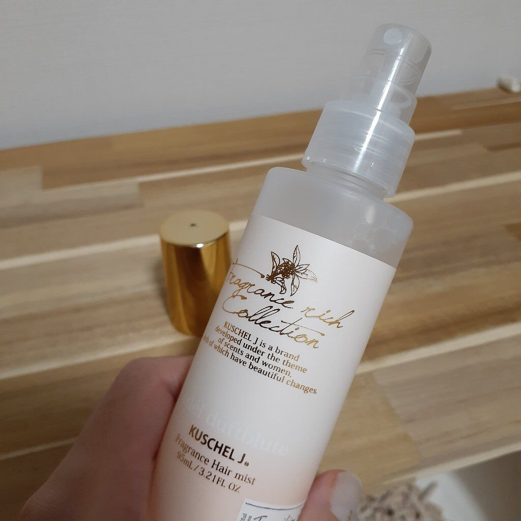 フレグランスヘアミスト エデルドゥフトブリューテ/KUSCHEL J/ヘアミストを使ったクチコミ(3枚目)