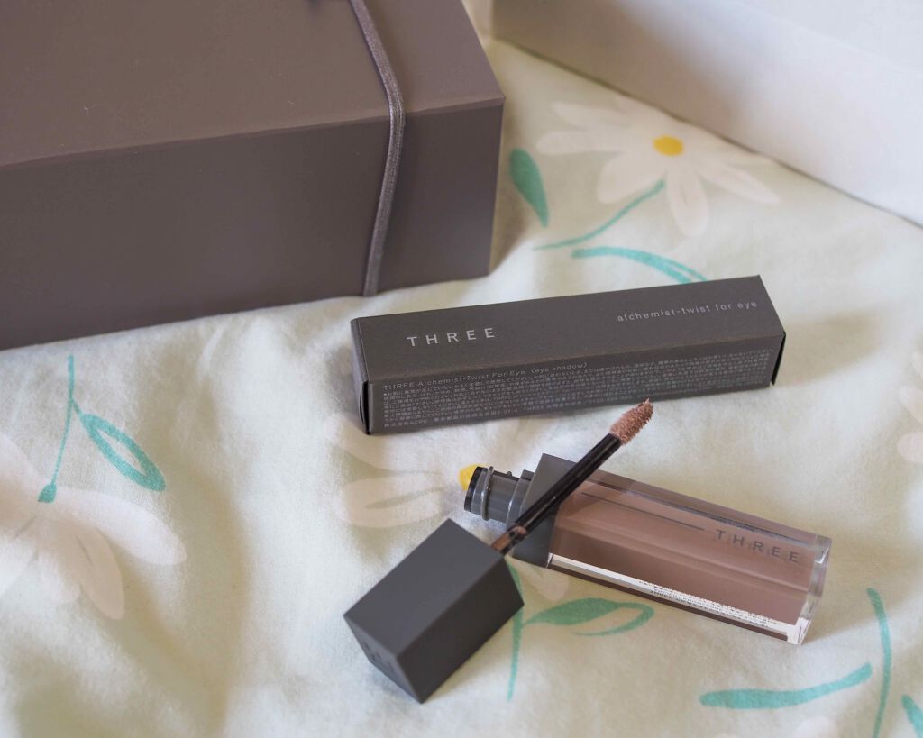 アルカミストツイストフォーアイ/THREE/リキッドアイシャドウを使ったクチコミ(4枚目)