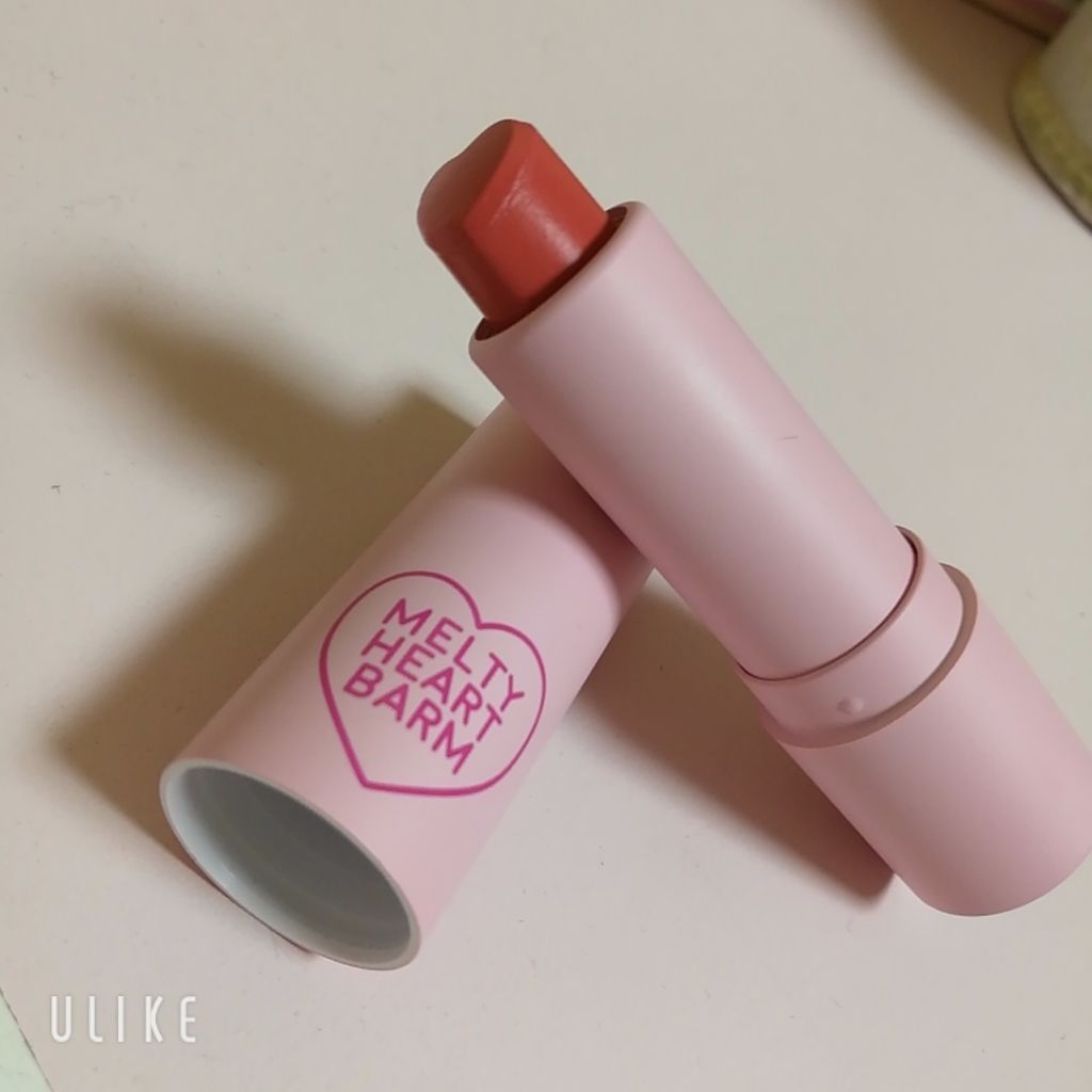 colorful_glow_ou0 on LIPS 「思ったよりも保湿力があって、いい感じの発色感で学校でも使いやす..」(1枚目)