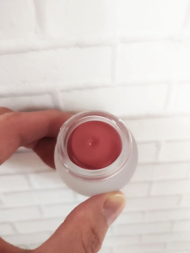 リップアンドチーク ブラーリープリンポット/fwee/口紅を使ったクチコミ（3枚目）