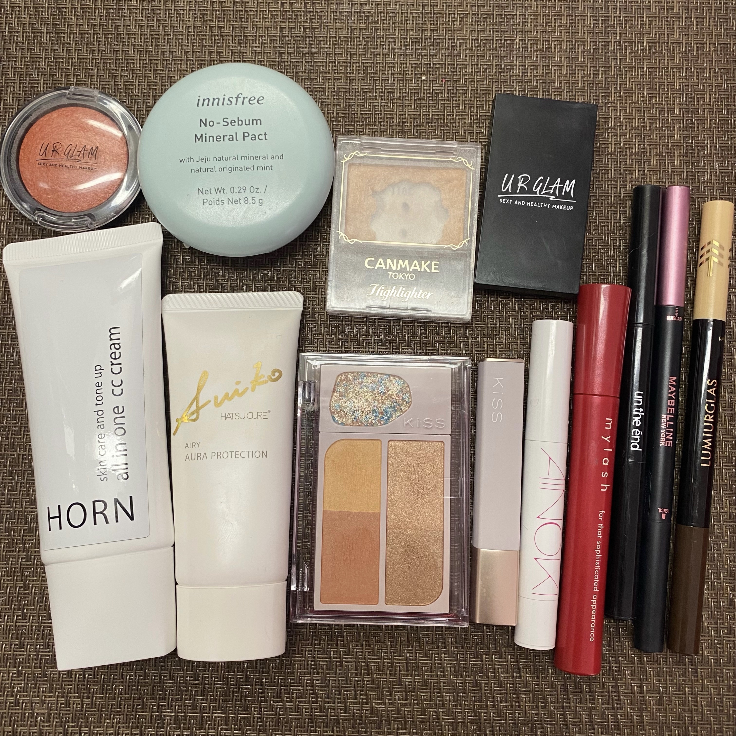 デュアルエンドライナー 02.シャンパンゴールド/LUMIURGLAS/リキッドアイライナーを使ったクチコミ（3枚目）