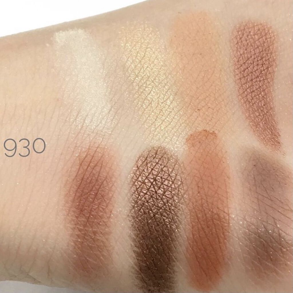 カラーステイ ルックス ブック パレット 900 オリジナル/REVLON/アイシャドウパレットを使ったクチコミ（3枚目）