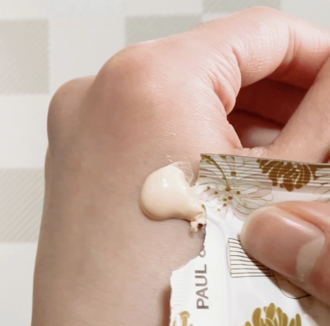 プロテクティング ファンデーション プライマー		/PAUL & JOE BEAUTE/化粧下地を使ったクチコミ（3枚目）