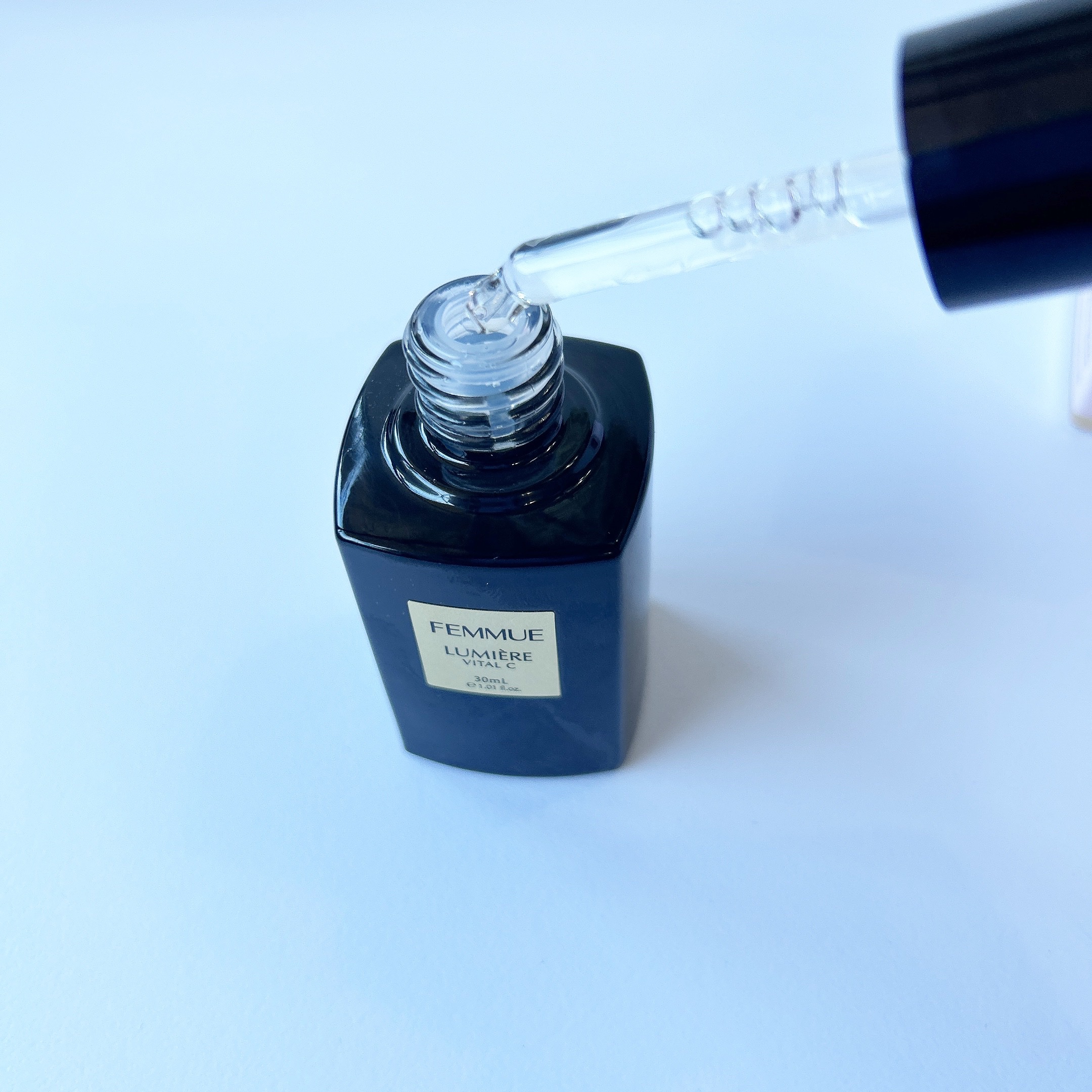 ルミエール ヴァイタルC/FEMMUE/ブースター・導入液を使ったクチコミ（2枚目）