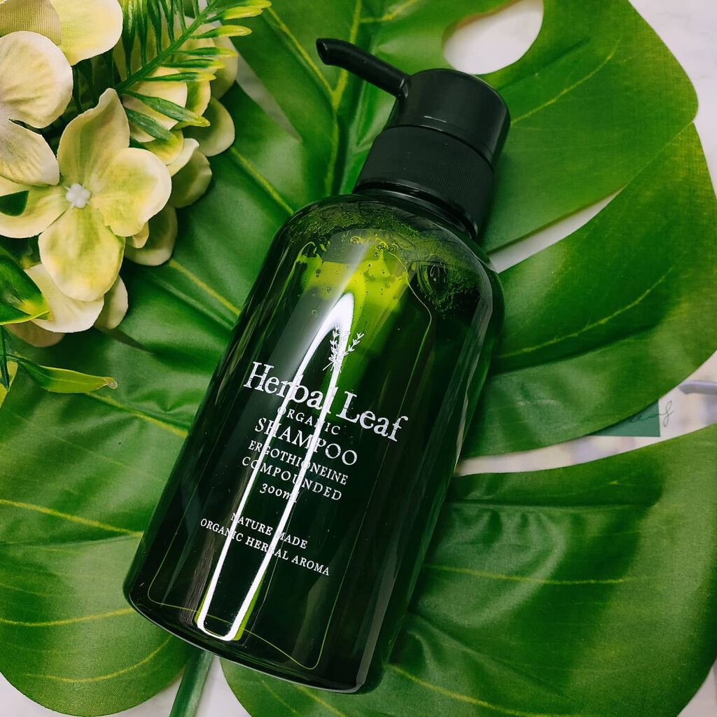 あたりちゃん♥️フォロバ&イイネ返し on LIPS 「【Herbal🍀Leafシャンプー】300㎖♡4000円とにか..」(2枚目)