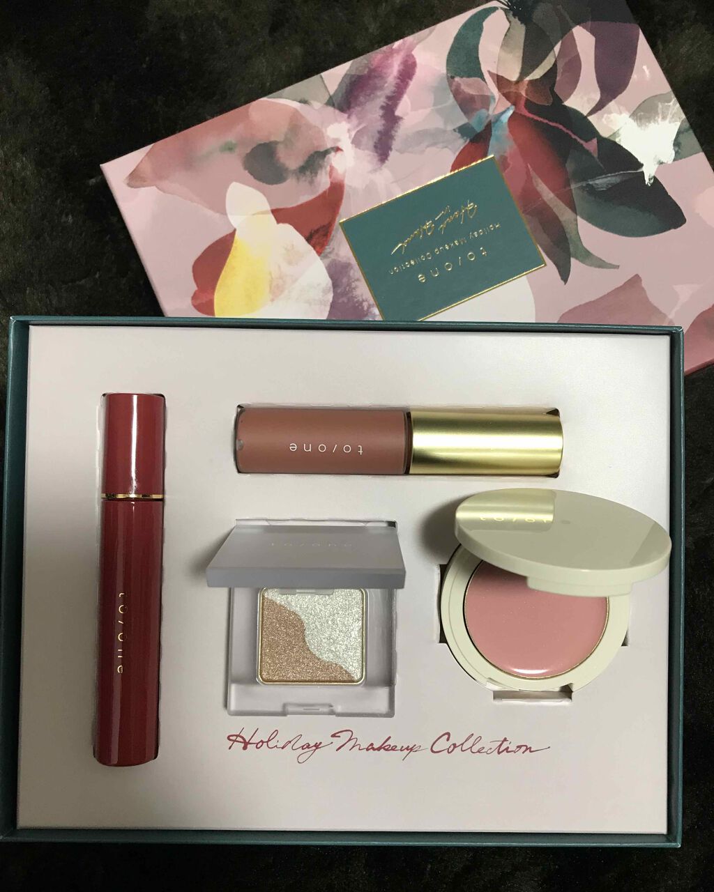 トーン ホリデー メイクアップ コレクション 2020/to/one/メイクアップキットを使ったクチコミ(1枚目)