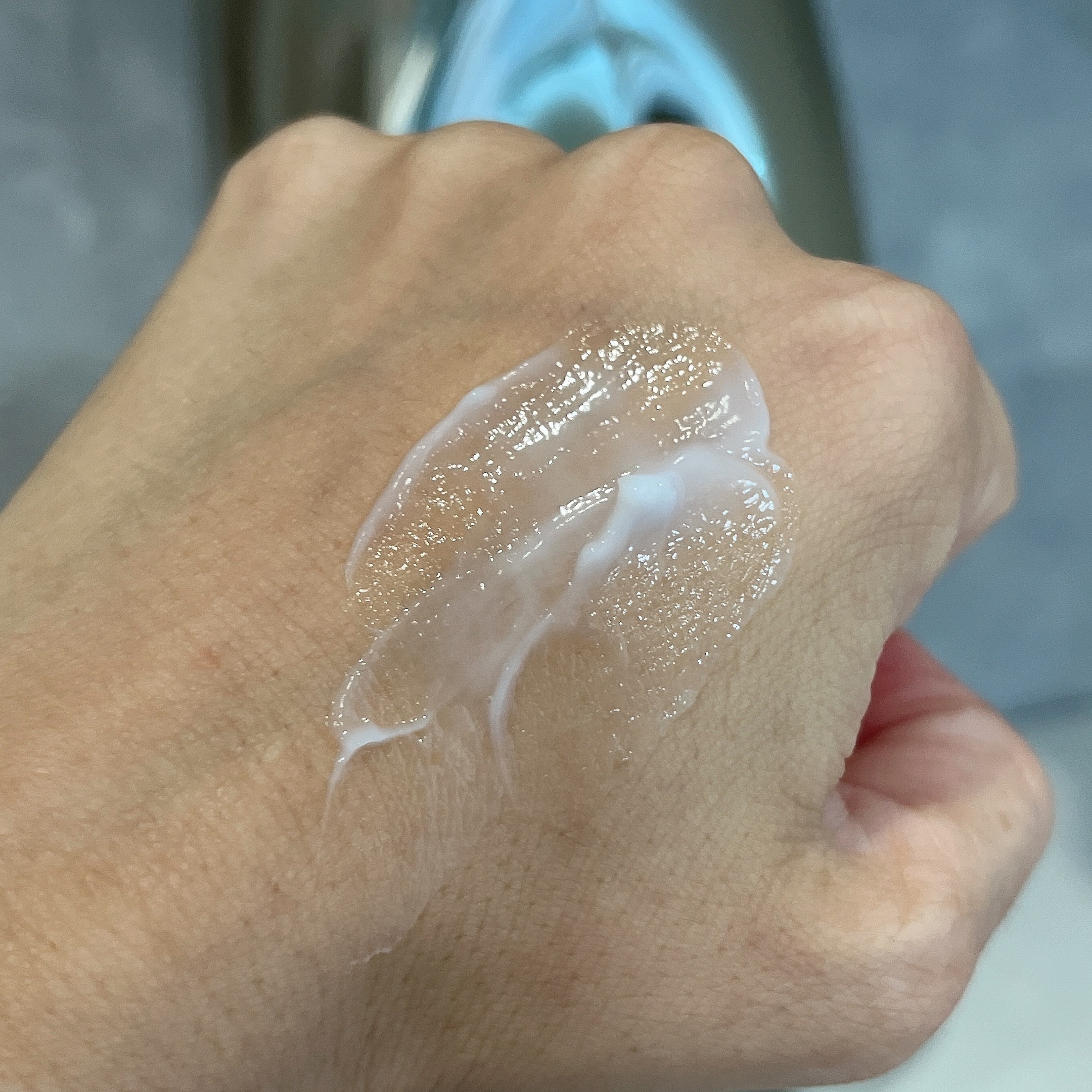 ニュートロジーナ®ノルウェー フォーミュラ インテンスリペア CICA 高保湿クリーム/Neutrogena/フェイスクリームを使ったクチコミ（3枚目）