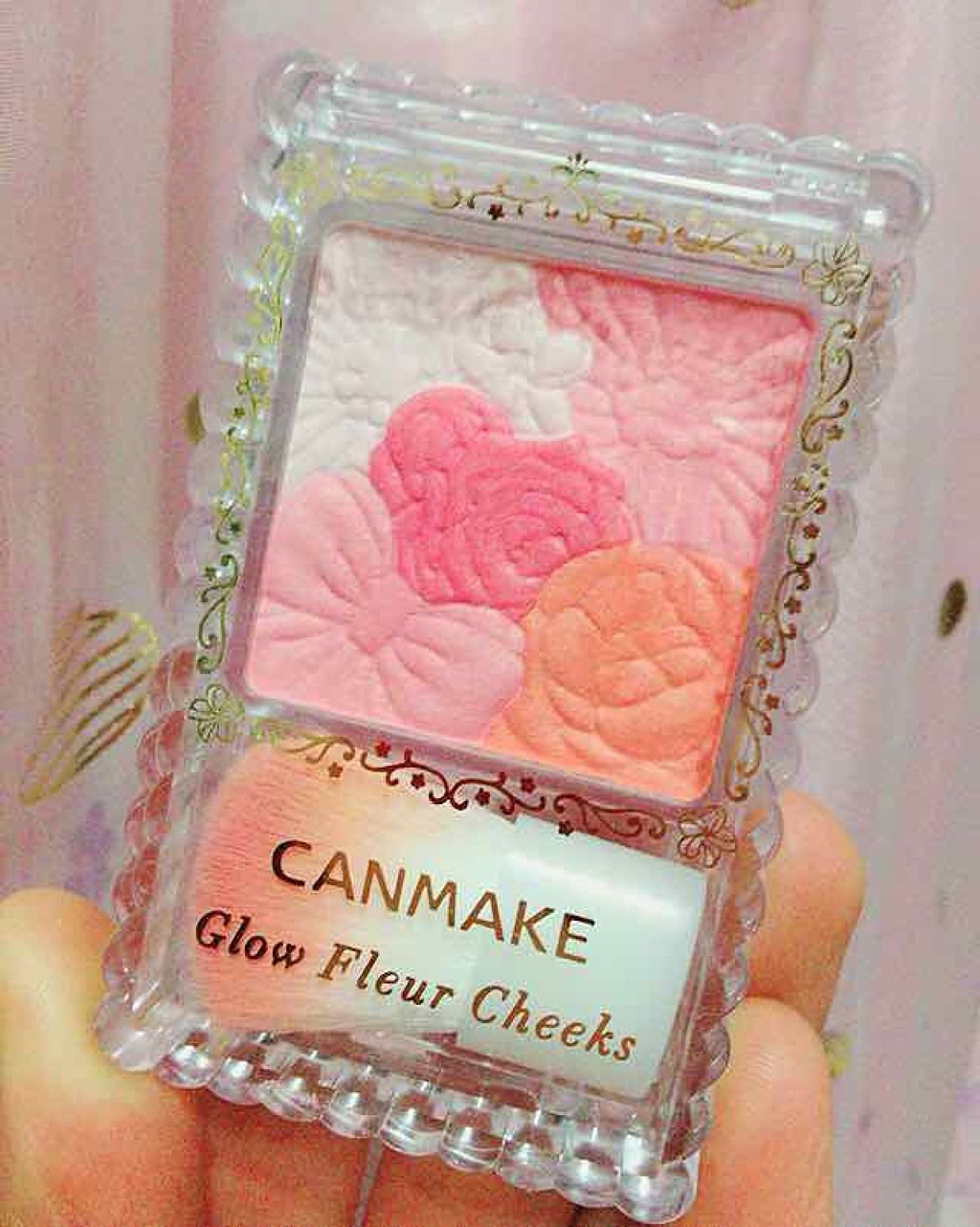 グロウフルールチークス/キャンメイク/パウダーチークを使ったクチコミ(1枚目)