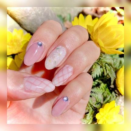 ねこしゃん on LIPS 「🌷🌷春に可愛いパステルカラーネイル🌷🌷春の散歩、ピクニック、デ..」(9枚目)