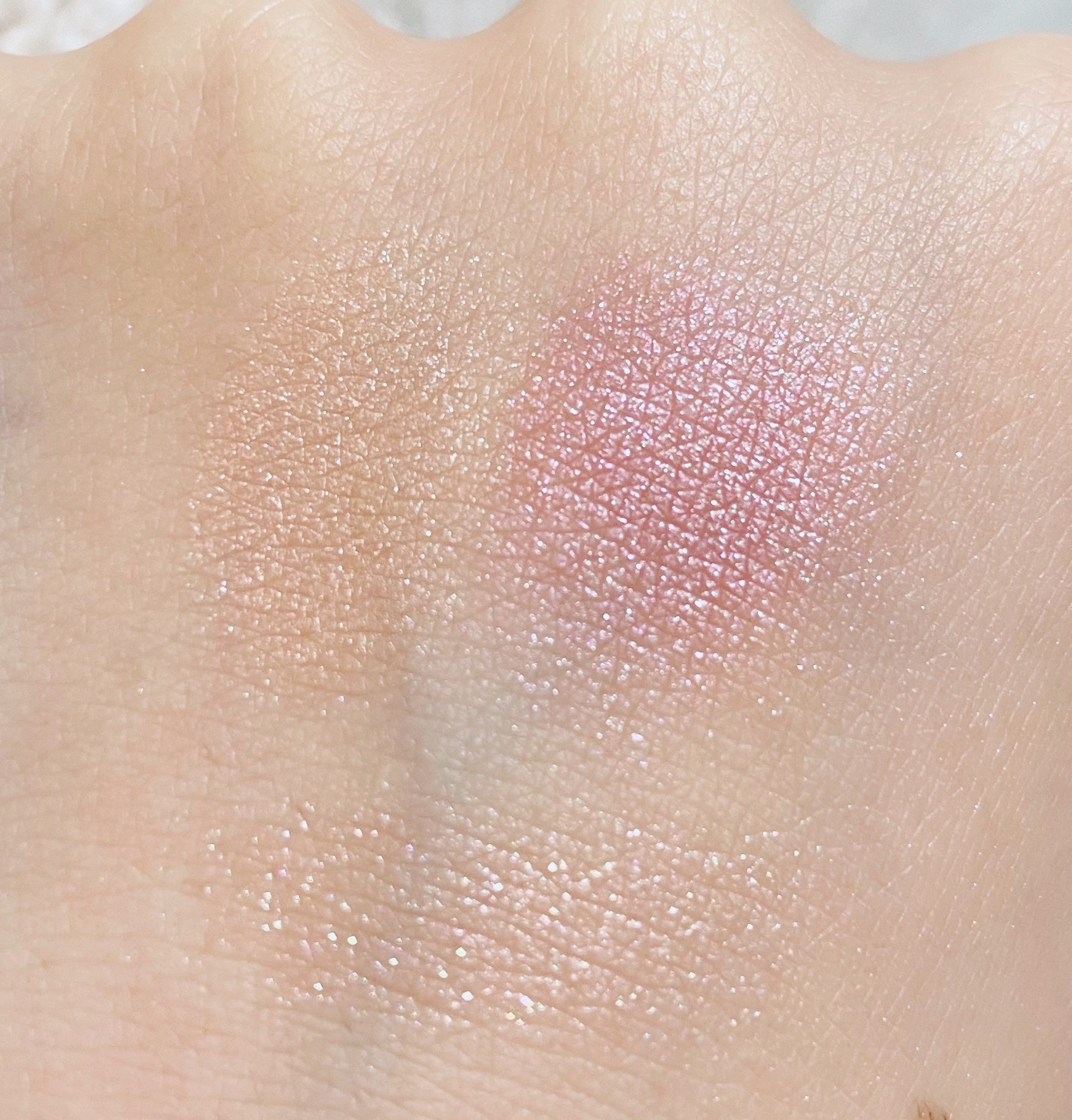 ジューシーピュアアイズ/キャンメイク/アイシャドウパレットを使ったクチコミ（3枚目）