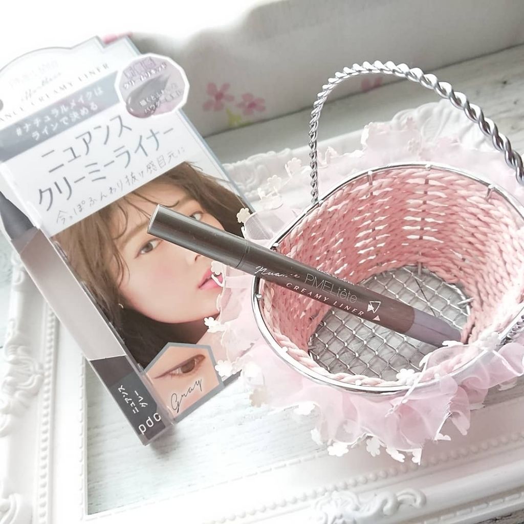 ピメルテット ニュアンスクリーミーライナー/pdc/リキッドアイライナーを使ったクチコミ（1枚目）