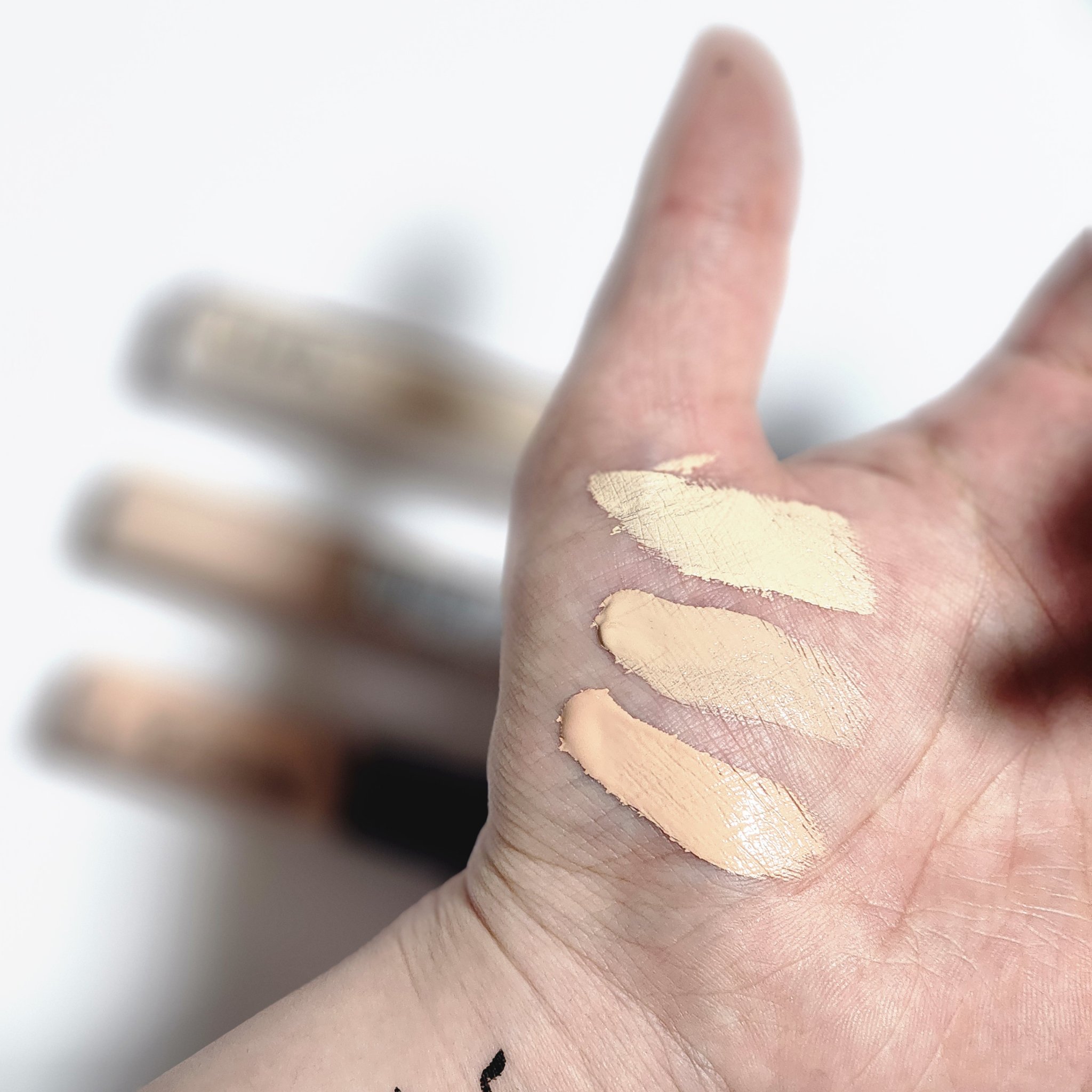 カバーパーフェクション チップコンシーラー/the SAEM/リキッドコンシーラーを使ったクチコミ（2枚目）