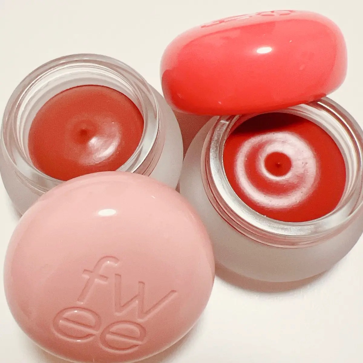 リップアンドチーク ブラーリープリンポット/fwee/口紅を使ったクチコミ（3枚目）