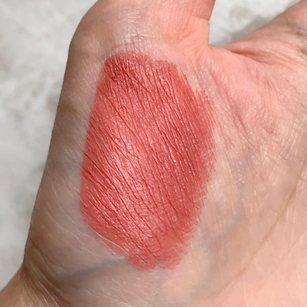 リップ カラー サテン マット/TOM FORD BEAUTY/口紅を使ったクチコミ(4枚目)