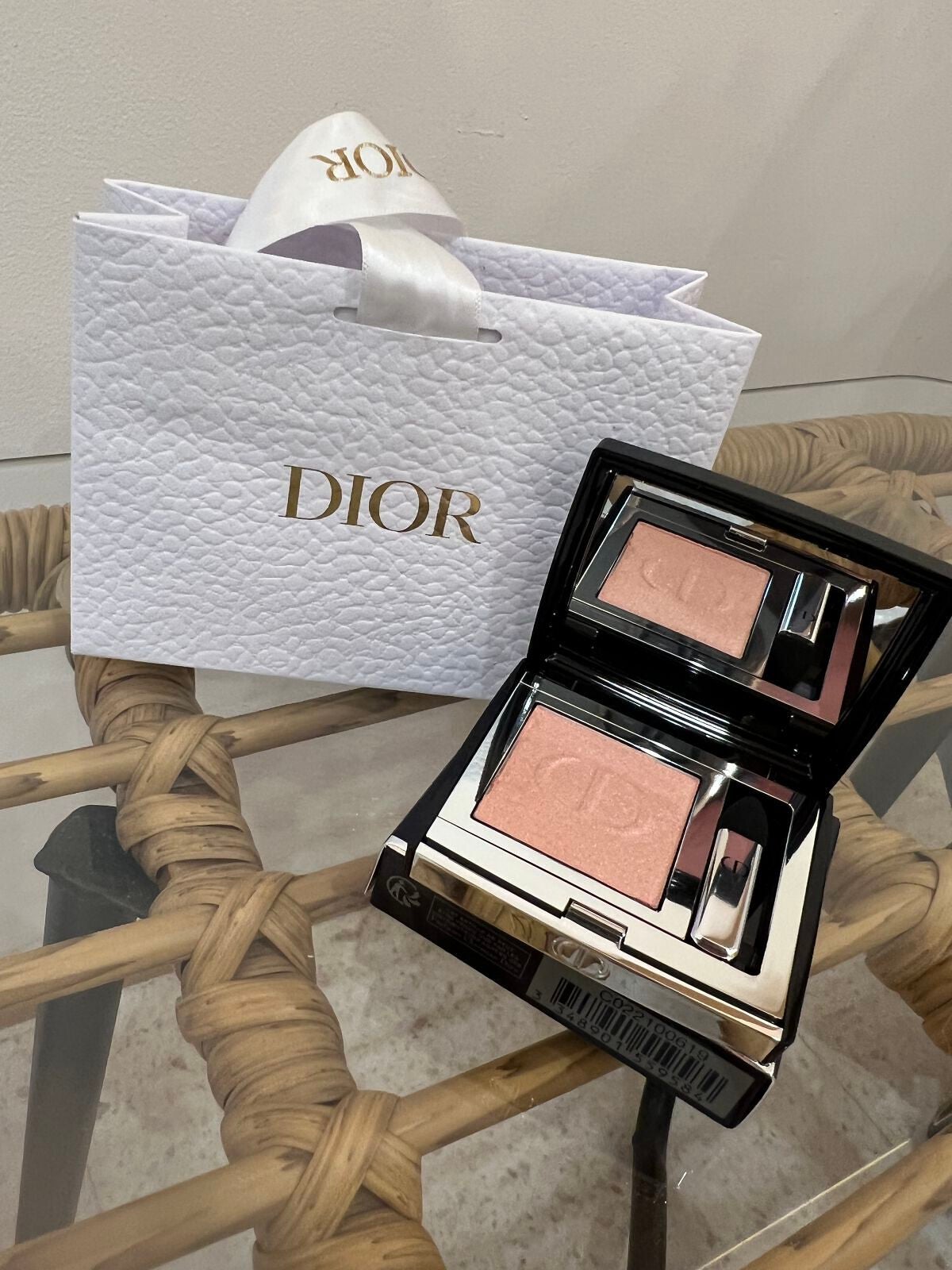 モノ クルール クチュール/Dior/単色アイシャドウを使ったクチコミ(1枚目)